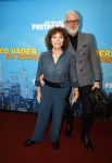 Zaandam 30 oktober 2022
Premiere zo vader zo zoon van Jon v Eerd in het zaantheater. Henriette Tol met partner Rob Snoek
