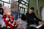 Utrecht 25 oktober 2022
Jeroen v d Boom reikt prijs uit in het Wilhelmina kinderziekenhuis in Utrecht.