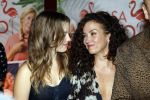 Rotterdam 7 november 2022
Premiere Casa Coco met oa Gerard Cox Joke Bruijs Loes Luca Katja Schuurman Frederique Spigt Bruni Heinke Oscar Aerts Chris Tates Richard Groenendijk en Pamela Teves. Katja en dochter Sammie Romer