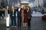 Amsterdam 4 november 2022
Fotomoment met koninklijke familie in de nieuwe kerk waar op dit moment een expositie is van Prinses Juliana.
Aanwezig Koning Willem Alexander Koningin Maxima Prinses Amalia Prinses Ariane en Prinses Alexia.