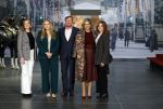 Amsterdam 4 november 2022
Fotomoment met koninklijke familie in de nieuwe kerk waar op dit moment een expositie is van Prinses Juliana.
Aanwezig Koning Willem Alexander Koningin Maxima Prinses Amalia Prinses Ariane en Prinses Alexia.
