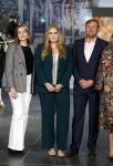 Amsterdam 4 november 2022
Fotomoment met koninklijke familie in de nieuwe kerk waar op dit moment een expositie is van Prinses Juliana.
Aanwezig Koning Willem Alexander Koningin Maxima Prinses Amalia Prinses Ariane en Prinses Alexia.