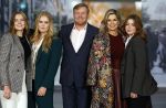 Amsterdam 4 november 2022
Fotomoment met koninklijke familie in de nieuwe kerk waar op dit moment een expositie is van Prinses Juliana.
Aanwezig Koning Willem Alexander Koningin Maxima Prinses Amalia Prinses Ariane en Prinses Alexia.