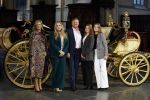 Amsterdam 4 november 2022
Fotomoment met koninklijke familie in de nieuwe kerk waar op dit moment een expositie is van Prinses Juliana.
Aanwezig Koning Willem Alexander Koningin Maxima Prinses Amalia Prinses Ariane en Prinses Alexia.
