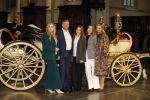 Amsterdam 4 november 2022
Fotomoment met koninklijke familie in de nieuwe kerk waar op dit moment een expositie is van Prinses Juliana.
Aanwezig Koning Willem Alexander Koningin Maxima Prinses Amalia Prinses Ariane en Prinses Alexia.