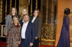 Amsterdam 4 november 2022
Fotomoment met koninklijke familie in de nieuwe kerk waar op dit moment een expositie is van Prinses Juliana.
Aanwezig Koning Willem Alexander Koningin Maxima Prinses Amalia Prinses Ariane en Prinses Alexia.