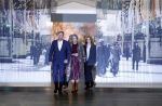 Amsterdam 4 november 2022
Fotomoment met koninklijke familie in de nieuwe kerk waar op dit moment een expositie is van Prinses Juliana.
Aanwezig Koning Willem Alexander Koningin Maxima Prinses Amalia Prinses Ariane en Prinses Alexia.