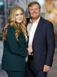 Amsterdam 4 november 2022
Fotomoment met koninklijke familie in de nieuwe kerk waar op dit moment een expositie is van Prinses Juliana.
Aanwezig Koning Willem Alexander Koningin Maxima Prinses Amalia Prinses Ariane en Prinses Alexia.
