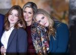 Amsterdam 4 november 2022
Fotomoment met koninklijke familie in de nieuwe kerk waar op dit moment een expositie is van Prinses Juliana.
Aanwezig Koning Willem Alexander Koningin Maxima Prinses Amalia Prinses Ariane en Prinses Alexia.