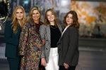 Amsterdam 4 november 2022
Fotomoment met koninklijke familie in de nieuwe kerk waar op dit moment een expositie is van Prinses Juliana.
Aanwezig Koning Willem Alexander Koningin Maxima Prinses Amalia Prinses Ariane en Prinses Alexia.