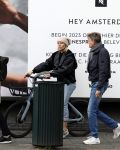 Amsterdam 26 oktober 2022
Liesbeth kamerling op haar v Moof in Amsterdam zuid