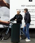 Amsterdam 26 oktober 2022
Liesbeth kamerling op haar v Moof in Amsterdam zuid