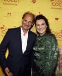 Rotterdam 7 november 2022
Premiere Casa Coco met oa Gerard Cox Joke Bruijs Loes Luca Katja Schuurman Frederique Spigt Bruni Heinke Oscar Aerts Chris Tates Richard Groenendijk en Pamela Teves. Martin van Waardenberg met partner