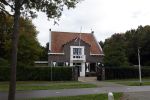 Noordwijk 15 oktober 2022
Maxime Meiland en haar man Leroy Wortelboer hebben een nieuwe villa / huis gekocht heel dichtbij Martien en Erica. Verkocht onder voorbehoud.