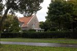 Noordwijk 15 oktober 2022
Maxime Meiland en haar man Leroy Wortelboer hebben een nieuwe villa / huis gekocht heel dichtbij Martien en Erica. Verkocht onder voorbehoud.