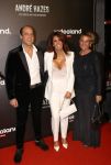 Amsterdam, 19 Oktober 2022
Premiere documentaire Andre Hazes bij Videoland in het Tuschinski theater
Rachel Hazes met Jacqueline Laats -ex vrouw Rene v d Gijp en haar zoon Sanny v d Gijp