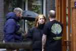 Amsterdam 17 november 2022
Roxeanne Hazes gaat naar de kapper in de Jordaan en haar vriend Erik Zwennes komt haar ophalen .