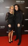 Amsterdam, 19 Oktober 2022
Premiere documentaire Andre Hazes bij Videoland in het Tuschinski theater
Samantha Steenwijk met haar vrouw Daisy Steenwijk-Verschelden