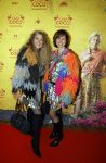 Rotterdam 7 november 2022
Premiere Casa Coco met oa Gerard Cox Joke Bruijs Loes Luca Katja Schuurman Frederique Spigt Bruni Heinke Oscar Aerts Chris Tates Richard Groenendijk en Pamela Teves. Tamara Dehue v Duin met een vriendin