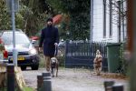 Zuiderwoude 18 november 2022
Thijs Romer laat zijn honden uit .