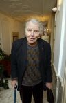 Amsterdam 17 november 2022
In theater Betty Asfalt viert Annemarie Oster haar 80e verjaardag . Willem Nijholt kwam met zijn partner Ben Swibben