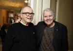 Amsterdam 17 november 2022
In theater Betty Asfalt viert Annemarie Oster haar 80e verjaardag . Willem Nijholt kwam met zijn partner Ben Swibben
