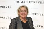 Amsterdam 9 oktober 2023
Premiere Human Forever door oa Teun Toebes in Tuschinski. Ank Bijleveld