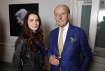 Amsterdam 29 oktober 2023
Opening expositie Davide Heijmans . Haar man Thierry Baudet en haar zoontje waren ook aanwezig .
Davide Heijmans en Theo Hiddema