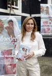 Amsterdam 10 oktober 2023
Presentatie boek moeders van Esther Goedegebuure bij het West Indisch huis. Esther met man en kinderen