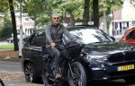Amsterdam 2 oktober 2023
Frank Rijkaard op zijn fatbike in Amsterdam zuid