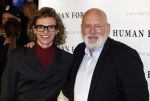 Amsterdam 9 oktober 2023
Premiere Human Forever door oa Teun Toebes in Tuschinski. Frans Timmermans