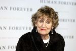 Amsterdam 9 oktober 2023
Premiere Human Forever door oa Teun Toebes in Tuschinski. Hedy D Ancona