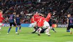 Eindhoven, 3 Oktober 2023
Championsleague PSV-Sevilla, eindstand 2-2
Jordan Teze scoort 2-2
Jordan Teze Armel Bella-Kotchap Ismael Salbari Nemanja Gudelj Ricardo Pepi Luuk de Jong Youssef En-Nesyri en Sergio Ramos