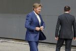 Amsterdam 5 oktober 2023
Koning Willem Alexander arriveert bij koninklijk paleis op de dam en staat de pers te woord ivm lidsmaatschap Prins Bernhard aan partij van Adolf Hitler