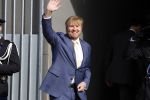 Amsterdam 5 oktober 2023
Koning Willem Alexander arriveert bij koninklijk paleis op de dam en staat de pers te woord ivm lidsmaatschap Prins Bernhard aan partij van Adolf Hitler