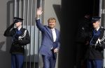 Amsterdam 5 oktober 2023
Koning Willem Alexander arriveert bij koninklijk paleis op de dam en staat de pers te woord ivm lidsmaatschap Prins Bernhard aan partij van Adolf Hitler