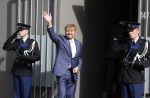 Amsterdam 5 oktober 2023
Koning Willem Alexander arriveert bij koninklijk paleis op de dam en staat de pers te woord ivm lidsmaatschap Prins Bernhard aan partij van Adolf Hitler