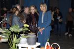 Eindhoven 26 oktober 2023
Koningin Maxima op bezok bij de dutch design week in Eindhoven . Maxima had haar goede vriendin Mariska Dietz mee genomen . Mariska Heeft paleis huis Den Bosch ingericht .
