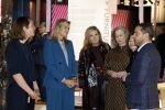 Eindhoven 26 oktober 2023
Koningin Maxima op bezok bij de dutch design week in Eindhoven . Maxima had haar goede vriendin Mariska Dietz mee genomen . Mariska Heeft paleis huis Den Bosch ingericht .