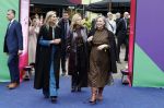 Eindhoven 26 oktober 2023
Koningin Maxima op bezok bij de dutch design week in Eindhoven . Maxima had haar goede vriendin Mariska Dietz mee genomen . Mariska Heeft paleis huis Den Bosch ingericht .