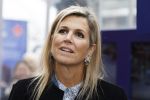 Eindhoven 26 oktober 2023
Koningin Maxima op bezok bij de dutch design week in Eindhoven . Maxima had haar goede vriendin Mariska Dietz mee genomen . Mariska Heeft paleis huis Den Bosch ingericht .