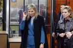 Eindhoven 26 oktober 2023
Koningin Maxima op bezok bij de dutch design week in Eindhoven . Maxima had haar goede vriendin Mariska Dietz mee genomen . Mariska Heeft paleis huis Den Bosch ingericht .