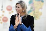 Eindhoven 26 oktober 2023
Koningin Maxima op bezok bij de dutch design week in Eindhoven . Maxima had haar goede vriendin Mariska Dietz mee genomen . Mariska Heeft paleis huis Den Bosch ingericht .