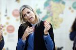 Eindhoven 26 oktober 2023
Koningin Maxima op bezok bij de dutch design week in Eindhoven . Maxima had haar goede vriendin Mariska Dietz mee genomen . Mariska Heeft paleis huis Den Bosch ingericht .