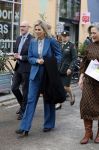 Eindhoven 26 oktober 2023
Koningin Maxima op bezok bij de dutch design week in Eindhoven . Maxima had haar goede vriendin Mariska Dietz mee genomen . Mariska Heeft paleis huis Den Bosch ingericht .