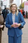 Eindhoven 26 oktober 2023
Koningin Maxima op bezok bij de dutch design week in Eindhoven . Maxima had haar goede vriendin Mariska Dietz mee genomen . Mariska Heeft paleis huis Den Bosch ingericht .