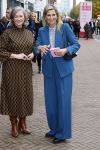 Eindhoven 26 oktober 2023
Koningin Maxima op bezok bij de dutch design week in Eindhoven . Maxima had haar goede vriendin Mariska Dietz mee genomen . Mariska Heeft paleis huis Den Bosch ingericht .