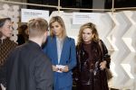 Eindhoven 26 oktober 2023
Koningin Maxima op bezok bij de dutch design week in Eindhoven . Maxima had haar goede vriendin Mariska Dietz mee genomen . Mariska Heeft paleis huis Den Bosch ingericht .