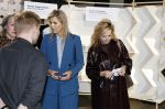 Eindhoven 26 oktober 2023
Koningin Maxima op bezok bij de dutch design week in Eindhoven . Maxima had haar goede vriendin Mariska Dietz mee genomen . Mariska Heeft paleis huis Den Bosch ingericht .
