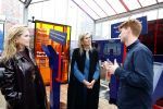 Eindhoven 26 oktober 2023
Koningin Maxima op bezok bij de dutch design week in Eindhoven . Maxima had haar goede vriendin Mariska Dietz mee genomen . Mariska Heeft paleis huis Den Bosch ingericht .